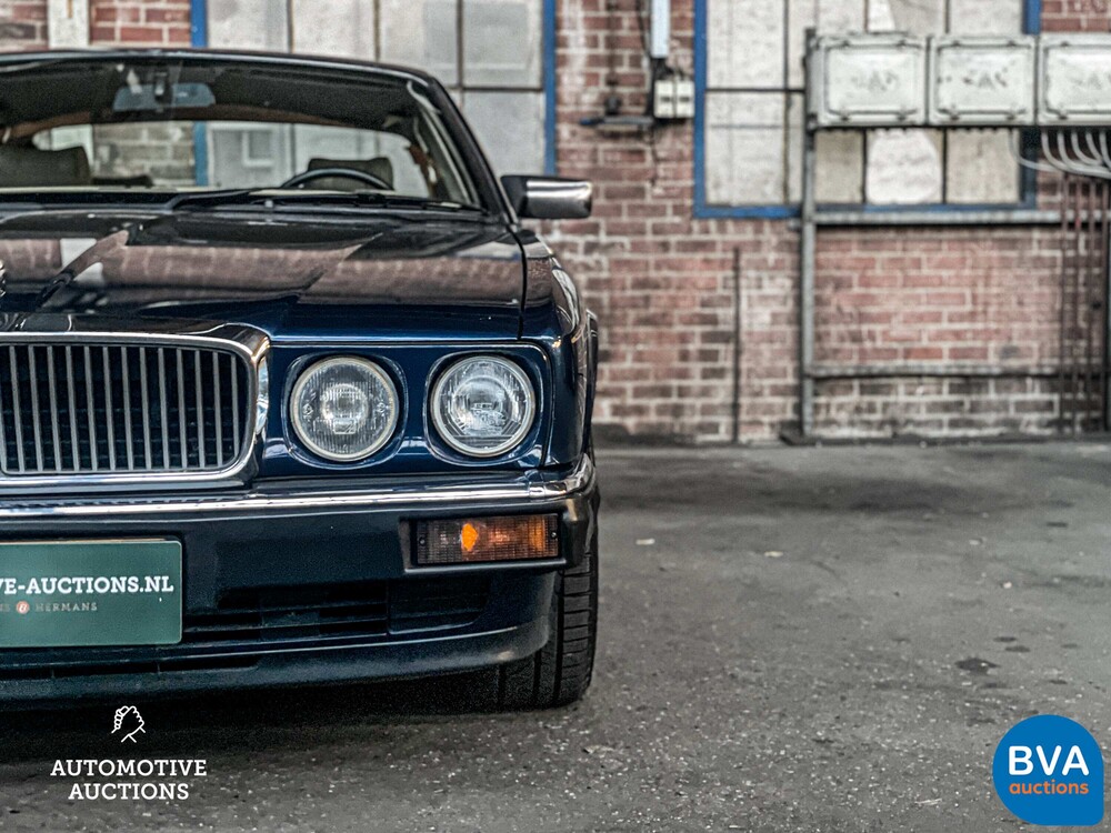 Jaguar XJ3.2 LE 203PS 1994 -Org. NL-, JJ-LX-16.