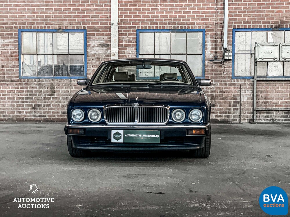 Jaguar XJ3.2 LE 203PS 1994 -Org. NL-, JJ-LX-16.