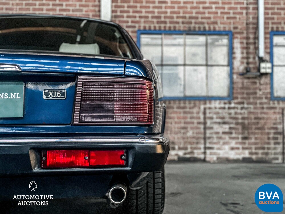 Jaguar XJ3.2 LE 203PS 1994 -Org. NL-, JJ-LX-16.