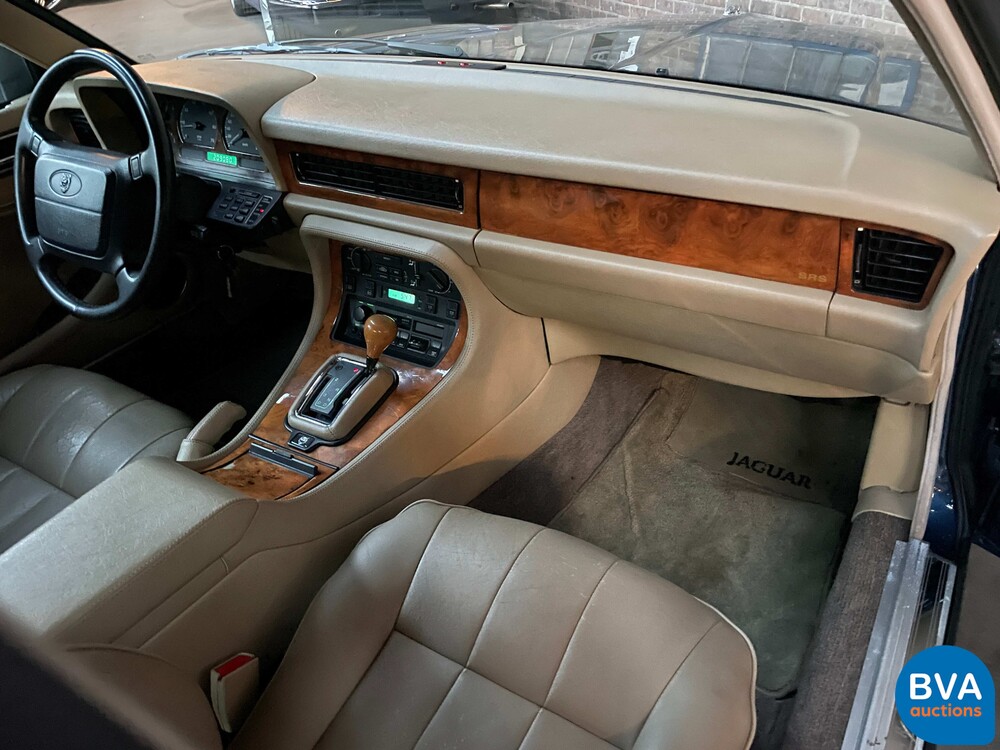 Jaguar XJ3.2 LE 203PS 1994 -Org. NL-, JJ-LX-16.