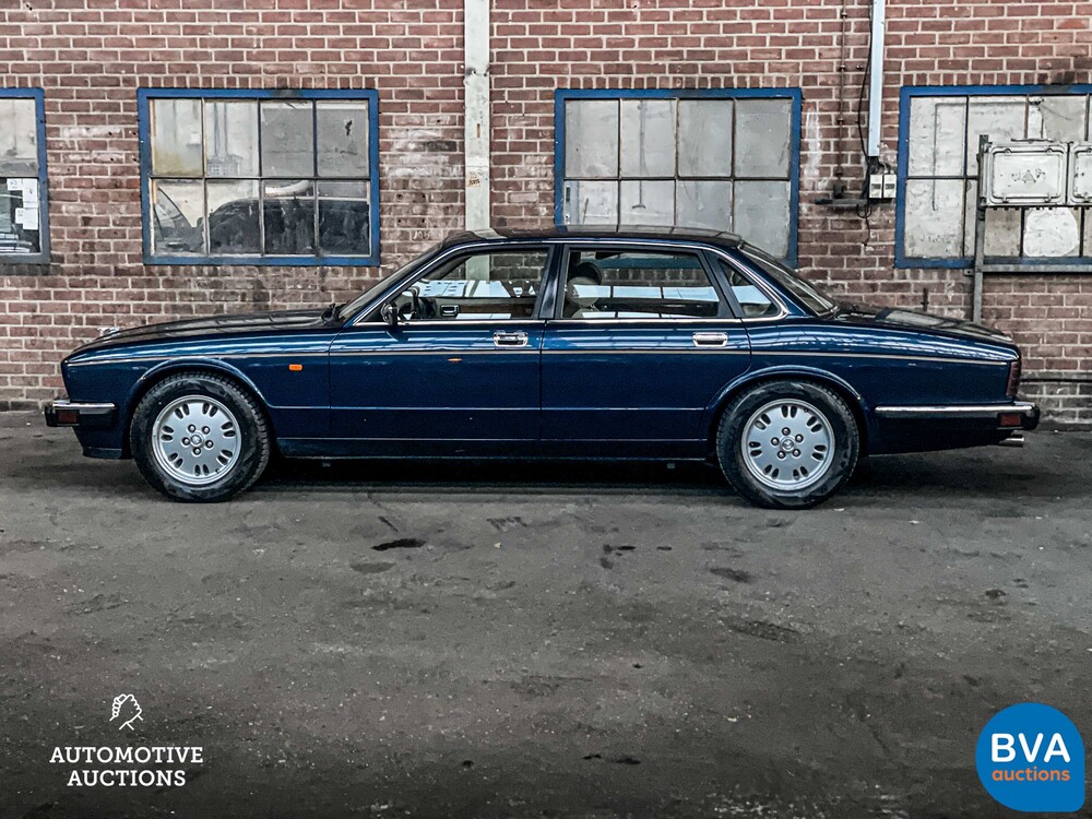 Jaguar XJ3.2 LE 203PS 1994 -Org. NL-, JJ-LX-16.