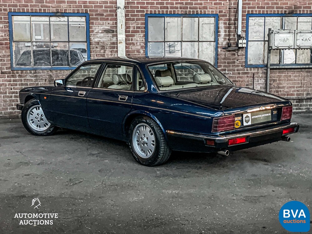 Jaguar XJ3.2 LE 203PS 1994 -Org. NL-, JJ-LX-16.