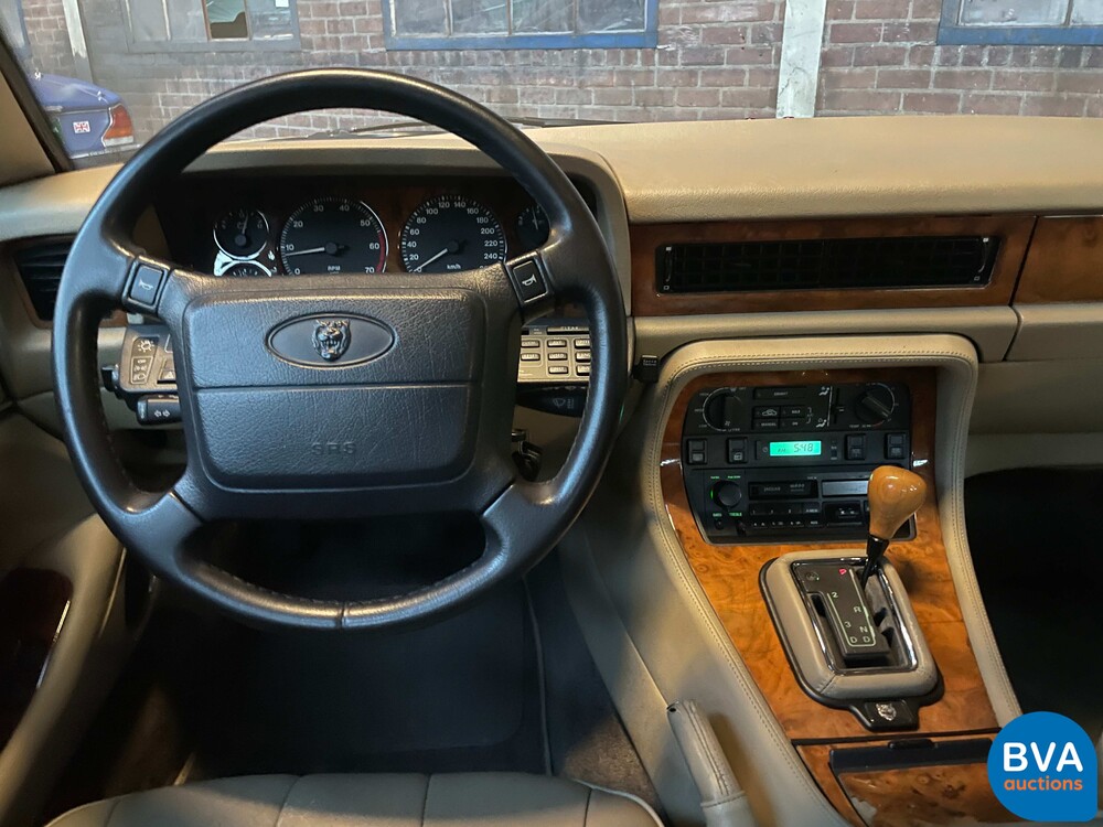 Jaguar XJ3.2 LE 203PS 1994 -Org. NL-, JJ-LX-16.