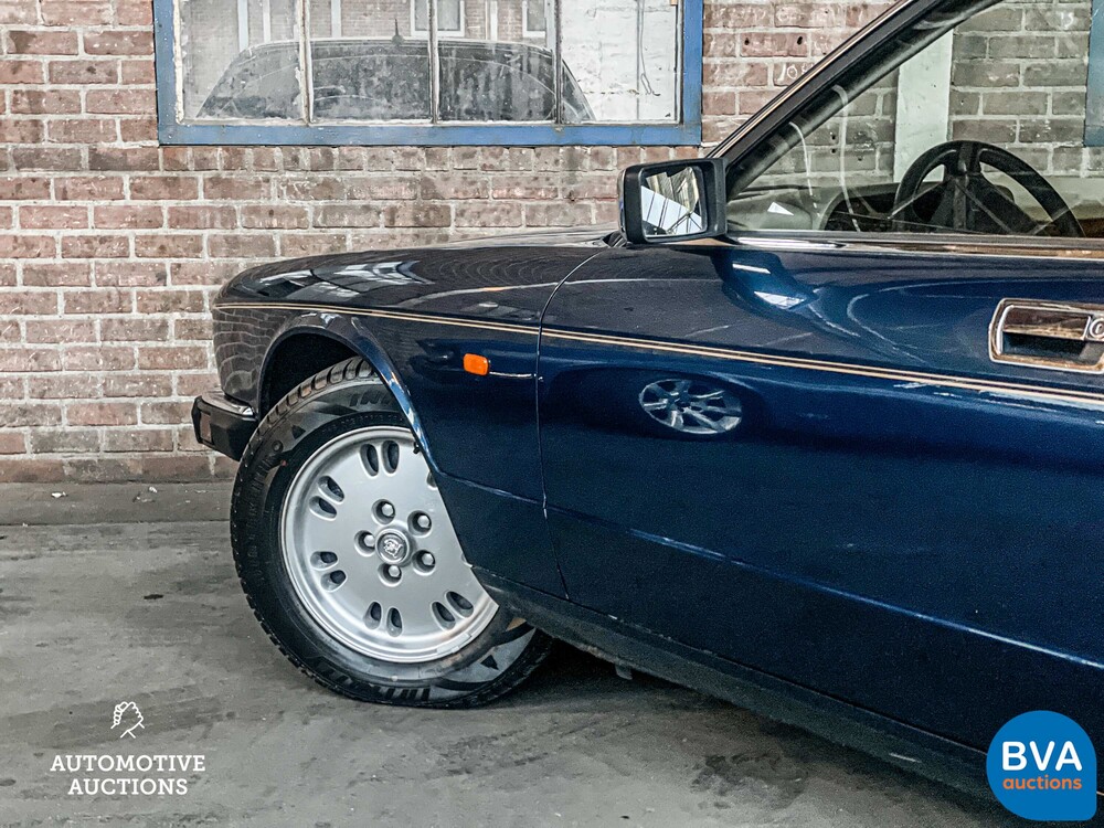 Jaguar XJ3.2 LE 203PS 1994 -Org. NL-, JJ-LX-16.