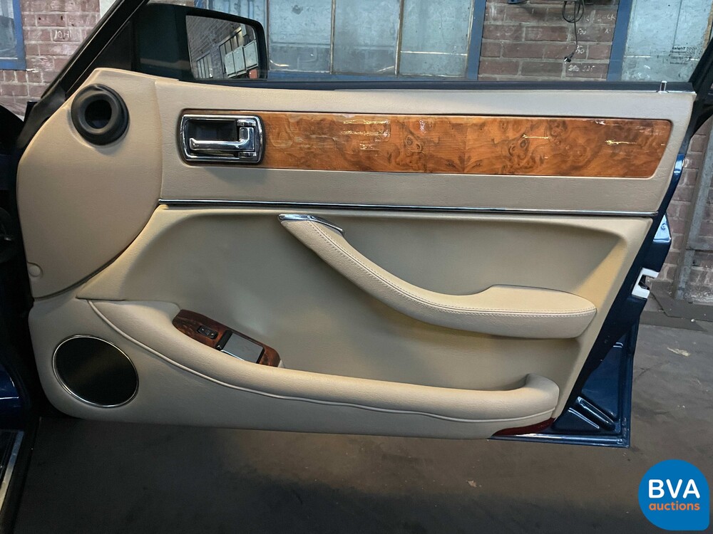 Jaguar XJ3.2 LE 203PS 1994 -Org. NL-, JJ-LX-16.
