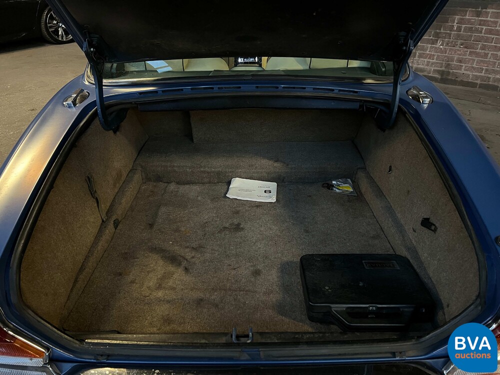 Jaguar XJ Sovereign 4.2 -XJR6 Motor- 400 PS 1983, 64-HKV-1.