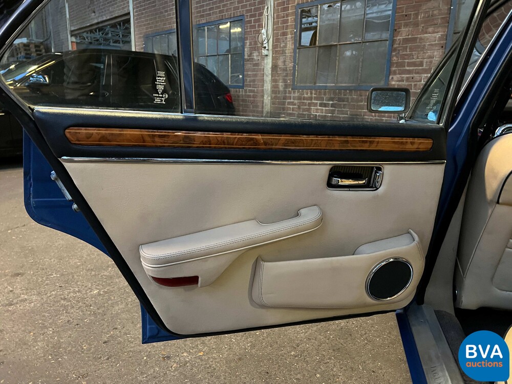 Jaguar XJ Sovereign 4.2 -XJR6 Motor- 400 PS 1983, 64-HKV-1.