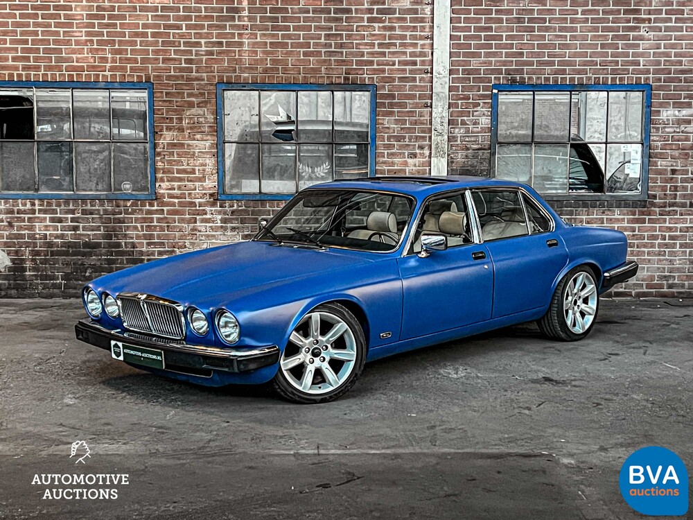 Jaguar XJ Sovereign 4.2 -XJR6 Motor- 400 PS 1983, 64-HKV-1.