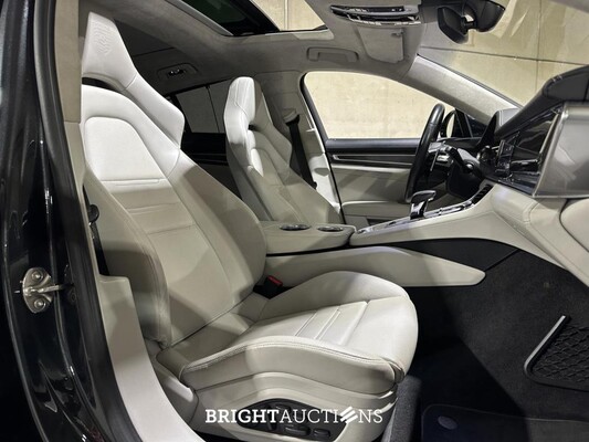 Porsche Panamera 4 E-Hybrid 2.9 V6 470pk 2023 Sport-Chrono