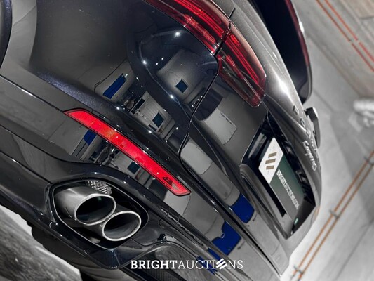 Porsche Cayenne S E-Hybrid 3.0 V6 416pk Sport-Chrono (Origineel-NL), HJ-798-D