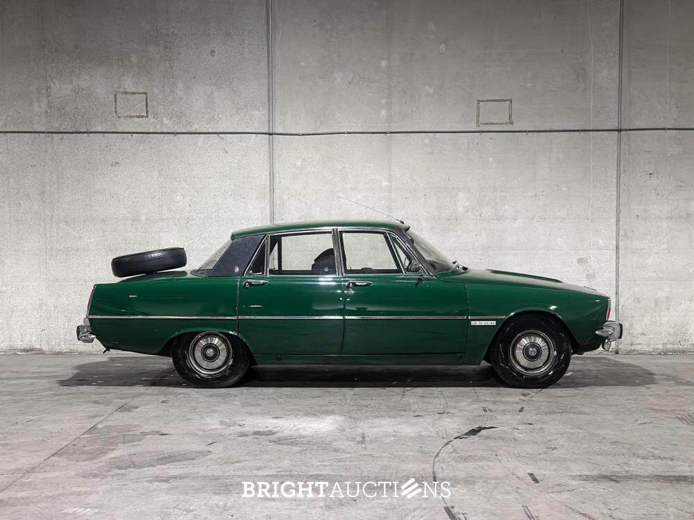 Rover TC-serie 3.5 S Saloon 3500 V8 P6 145pk 1972 (Origineel-NL), 76-70-UJ