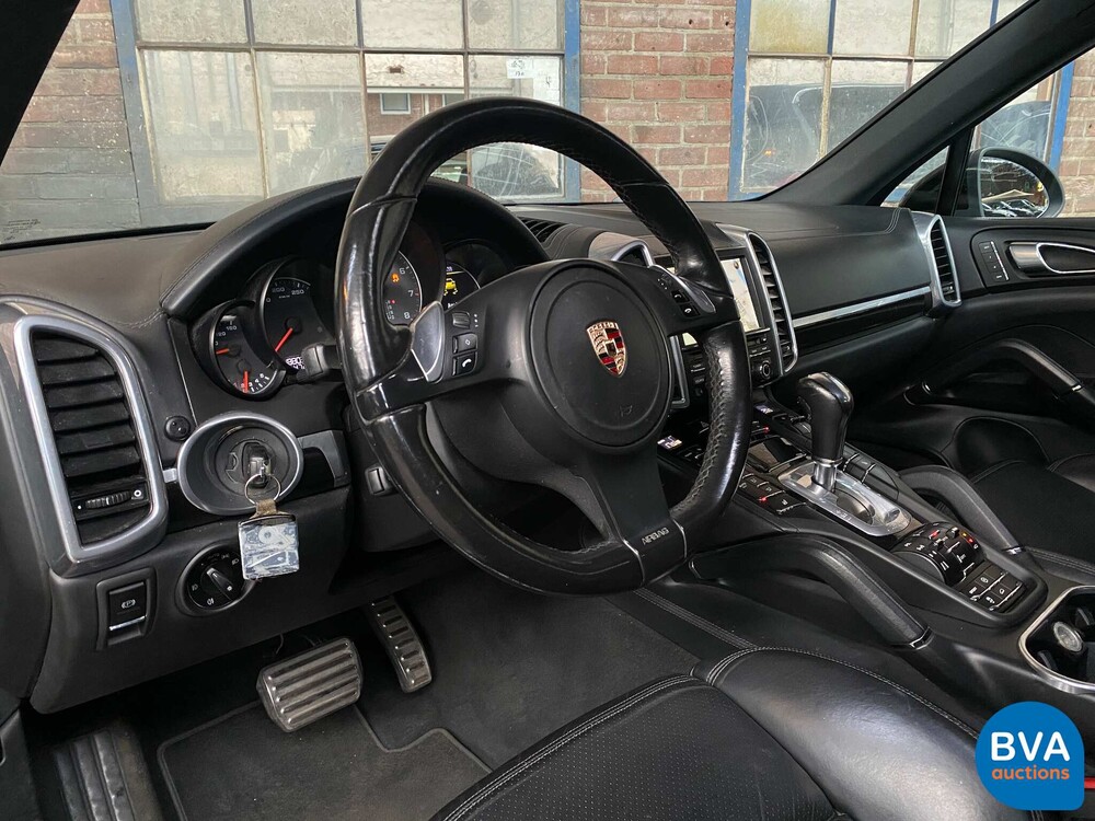 Porsche Cayenne S 4.8 V8 400pk 2010, 39-RDR-4