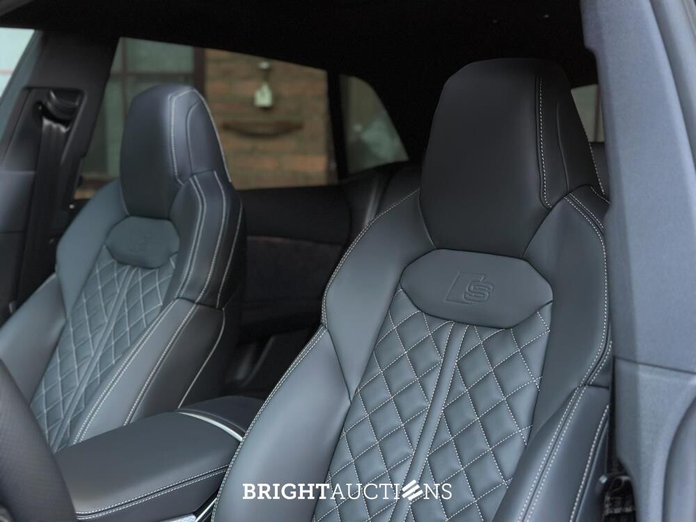 Audi Q8 55 TFSIe Quattro 3.0 V6 S-Line -NIEUW- 394PK 2025 Plug-In Hybrid (Fabrieksgarantie)