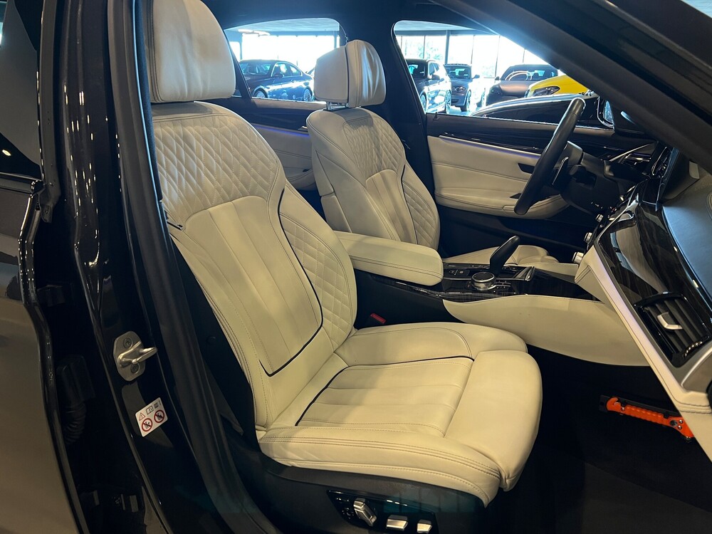 BMW 540i xDrive M-PERFROMANCE M-sport 5-Series 340hp 2018 -Org. NL-, SH-052-H.