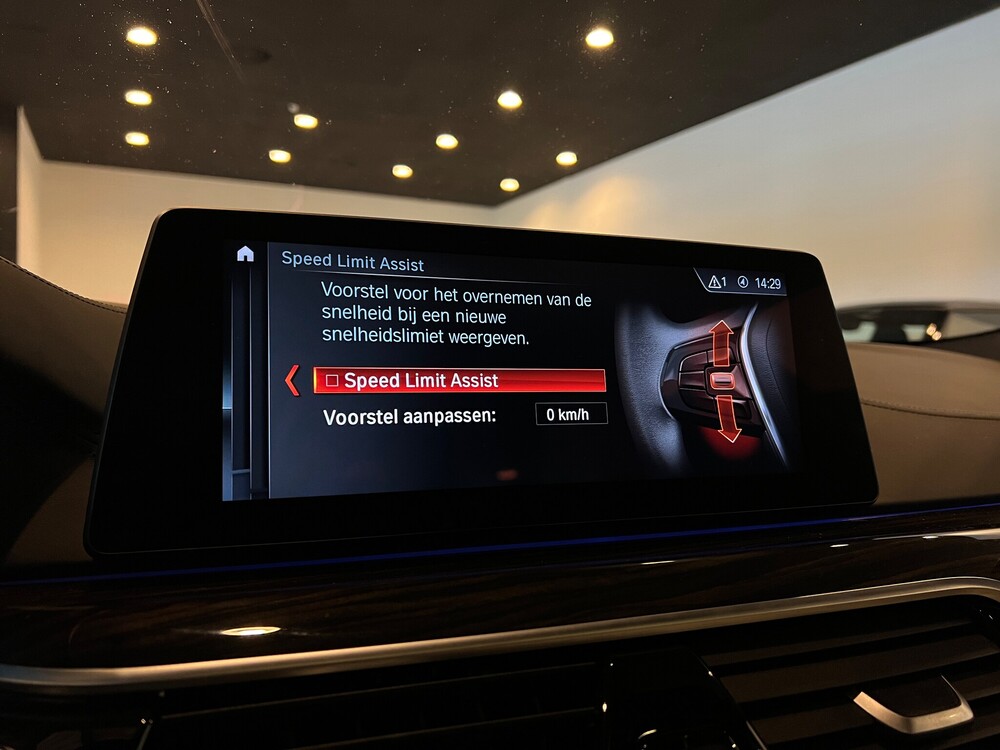 BMW 540i xDrive M-PERFROMANCE M-sport 5-Series 340hp 2018 -Org. NL-, SH-052-H.