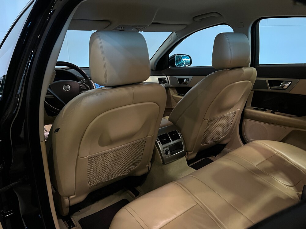 Jaguar XF3.0 V6 340PS 2013 -Org. NL-, 7-KXK-58.