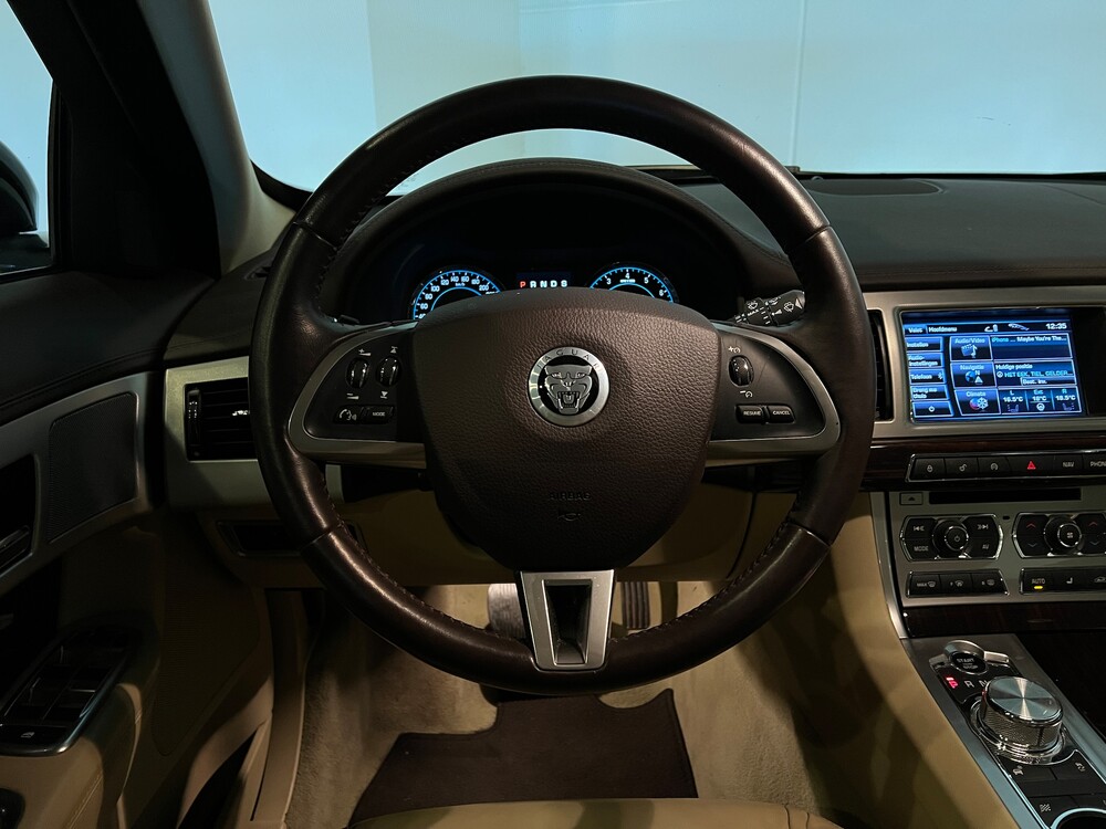 Jaguar XF3.0 V6 340PS 2013 -Org. NL-, 7-KXK-58.