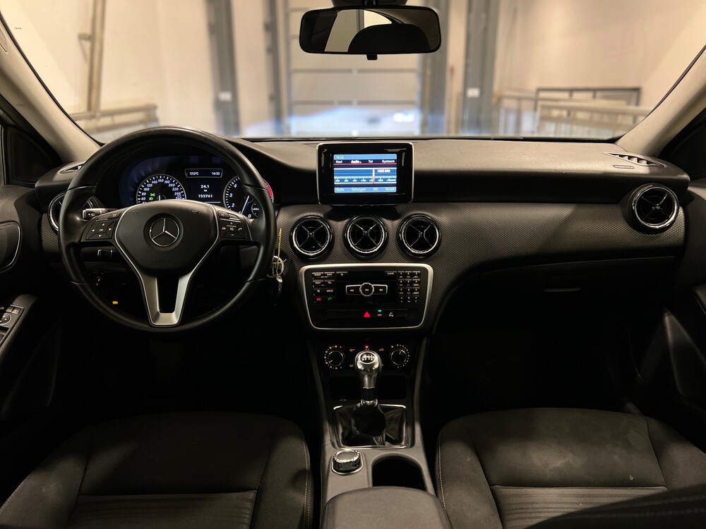 Mercedes-Benz A180 Edition 122PS 2013 -Org. NL-A-Klasse, 4-SGJ-16.