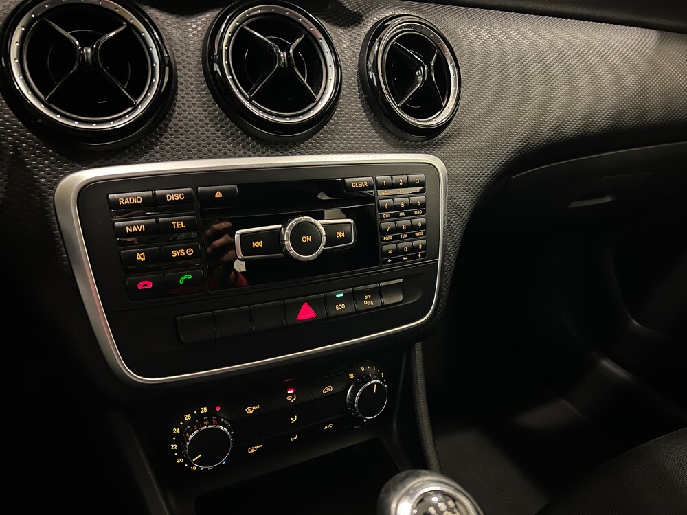 Mercedes-Benz A180 Edition 122PS 2013 -Org. NL-A-Klasse, 4-SGJ-16.