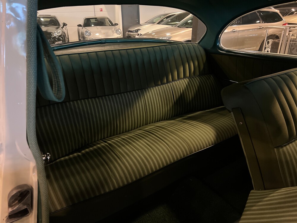 Oldsmobile 88 V8 1953, DM-37-90.