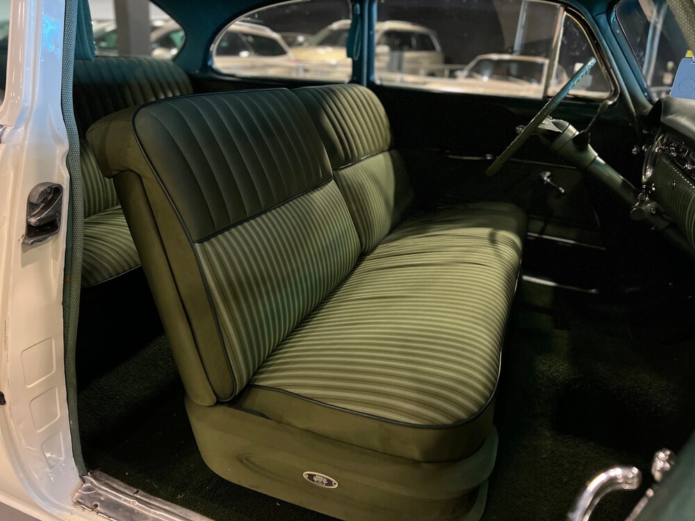 Oldsmobile 88 V8 1953, DM-37-90.