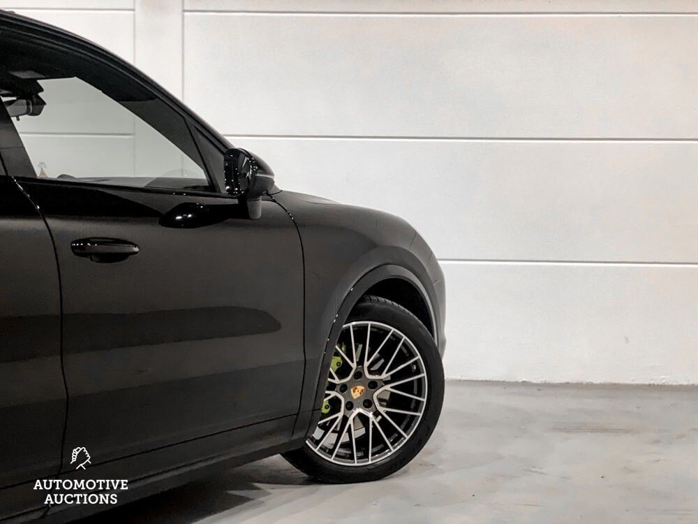 Porsche Cayenne E-Hybrid 3.0 V6 -NW MODELL- 462PS 2018 SportChrono -Org. NL-, TL-795-R.