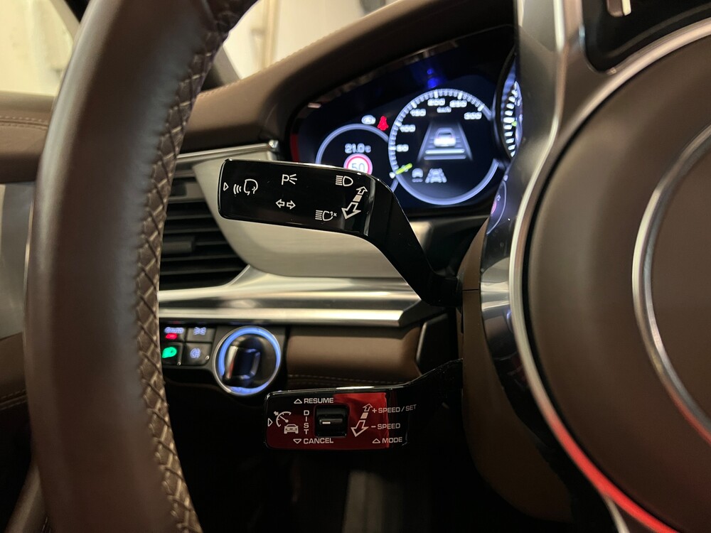 Porsche Panamera Sport Turismo E-Hybrid 4 2.9 V6 SportChrono 462 PS 2018, H-359-BT.