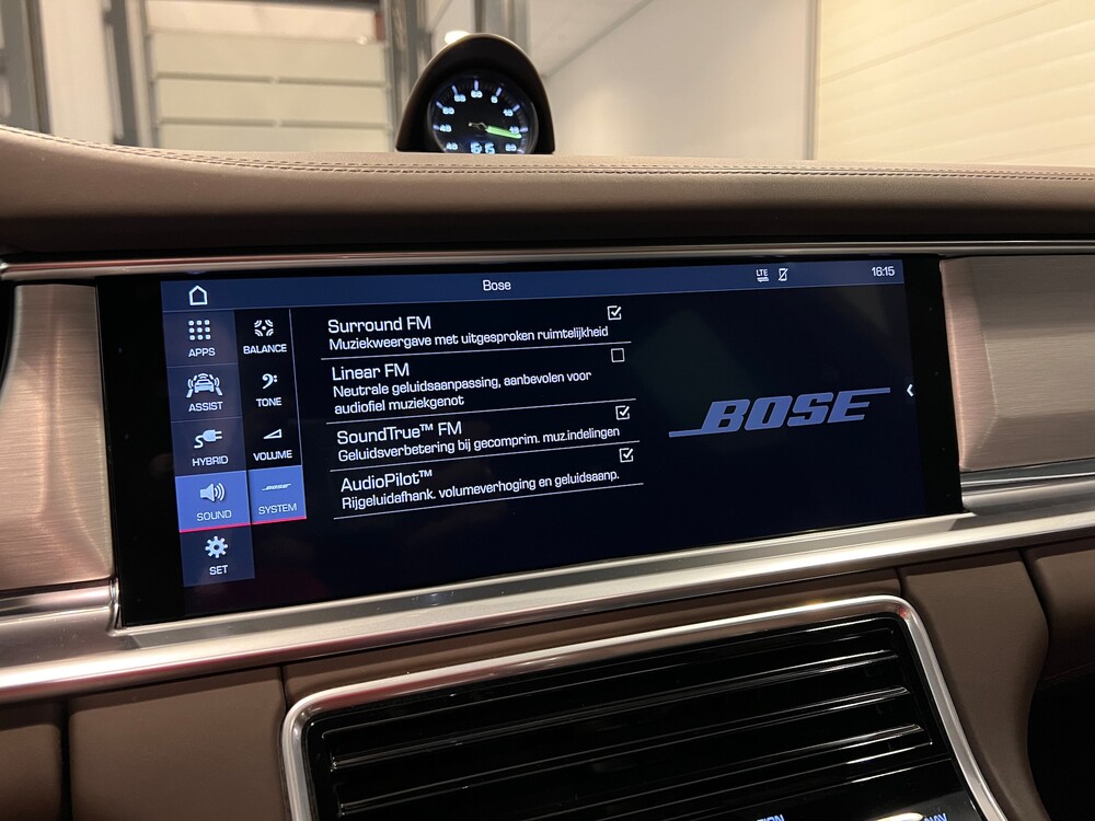 Porsche Panamera Sport Turismo E-Hybrid 4 2.9 V6 SportChrono 462 PS 2018, H-359-BT.