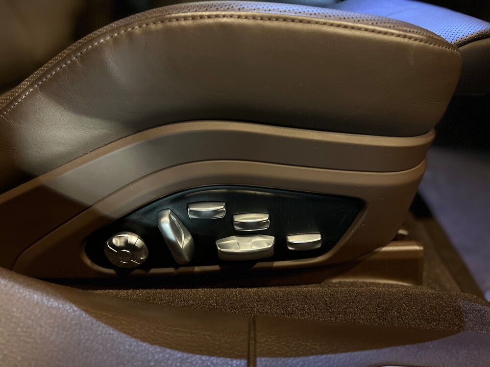 Porsche Panamera Sport Turismo E-Hybrid 4 2.9 V6 SportChrono 462 PS 2018, H-359-BT.