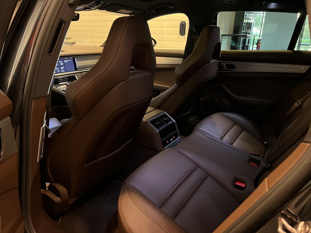 Porsche Panamera Sport Turismo E-Hybrid 4 2.9 V6 SportChrono 462 PS 2018, H-359-BT.