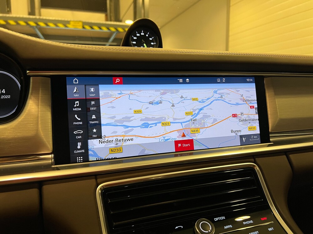 Porsche Panamera Sport Turismo E-Hybrid 4 2.9 V6 SportChrono 462 PS 2018, H-359-BT.