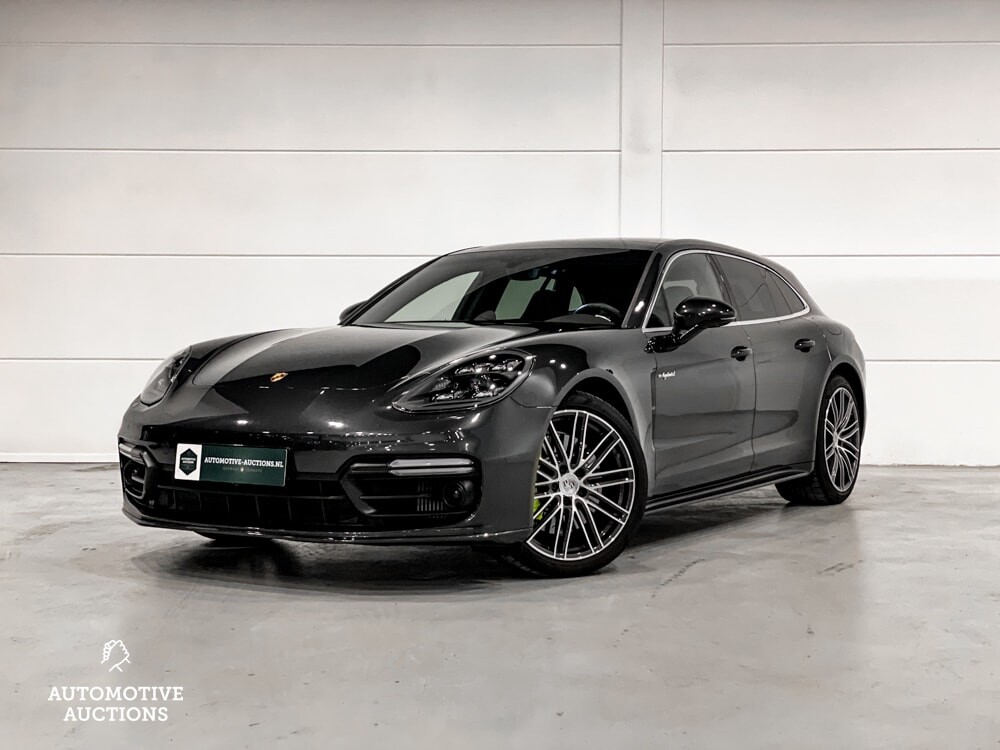 Porsche Panamera Sport Turismo E-Hybrid 4 2.9 V6 SportChrono 462 PS 2018, H-359-BT.