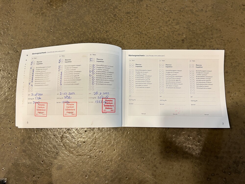 Porsche Panamera Sport Turismo E-Hybrid 4 2.9 V6 SportChrono 462 PS 2018, H-359-BT.