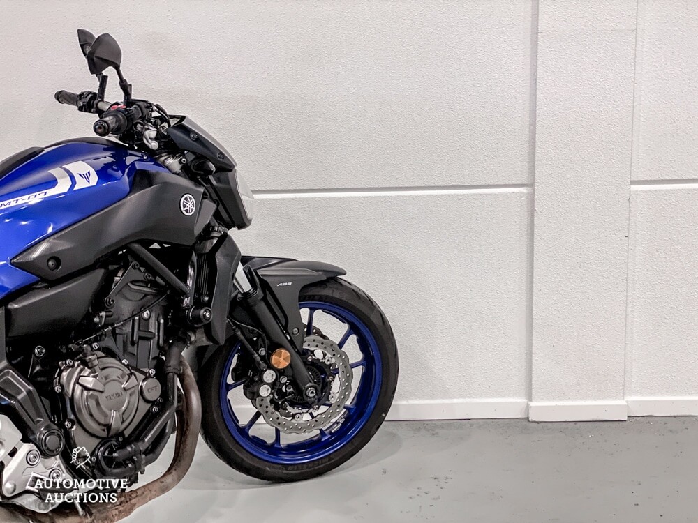Yamaha MT07 Naked Tour 75 PS 2017, 58-MH-VT.