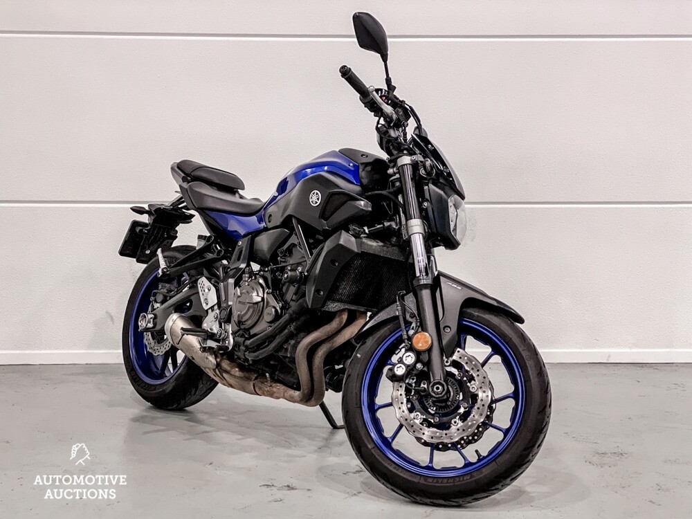 Yamaha MT07 Naked Tour 75 PS 2017, 58-MH-VT.