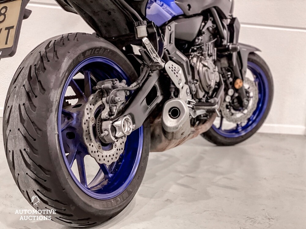 Yamaha MT07 Naked Tour 75 PS 2017, 58-MH-VT.