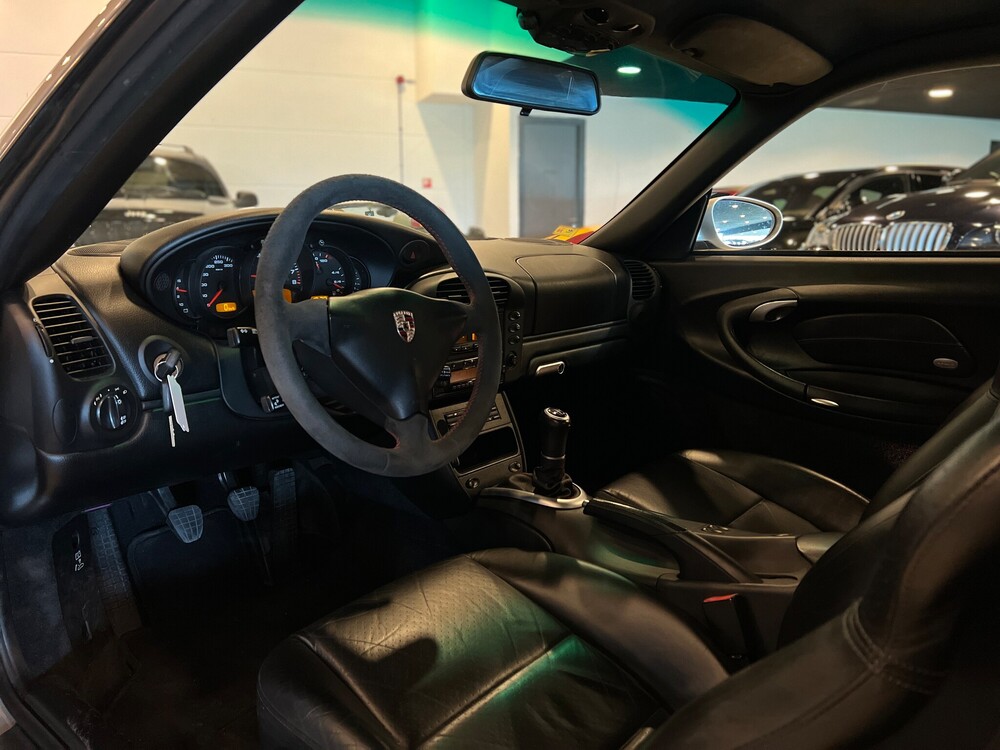 Porsche 911 3.6 Carrera 996 Coupé MK2 320 PS 2002 GT3 -MANUAL-ORG-NL, 67-JB-GK.