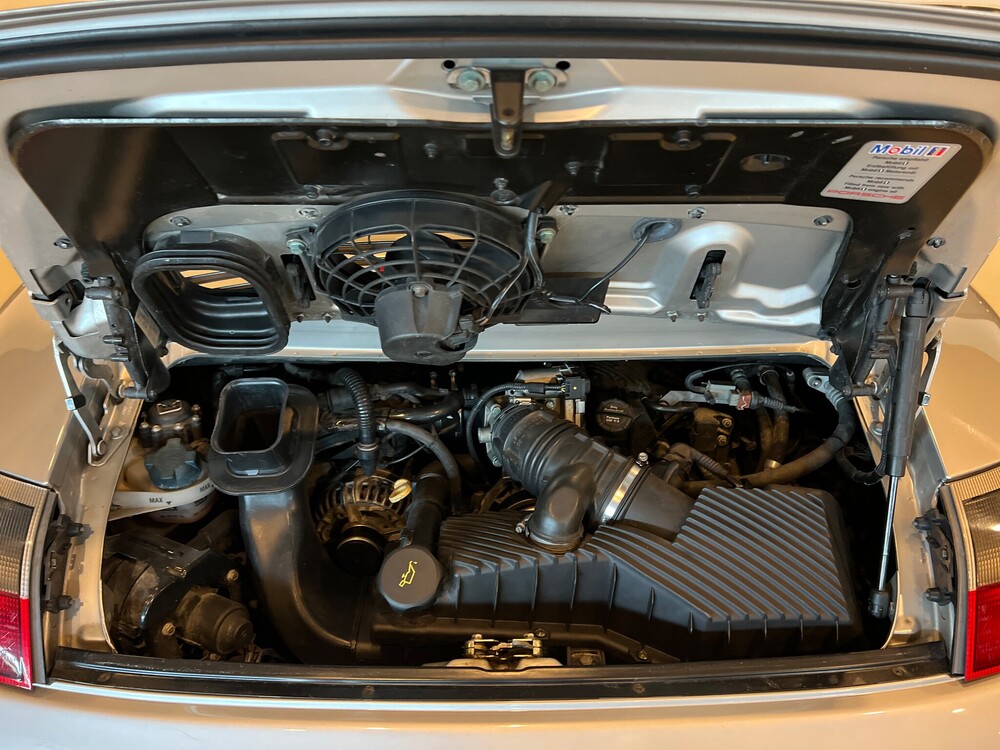 Porsche 911 3.6 Carrera 996 Coupé MK2 320 PS 2002 GT3 -MANUAL-ORG-NL, 67-JB-GK.