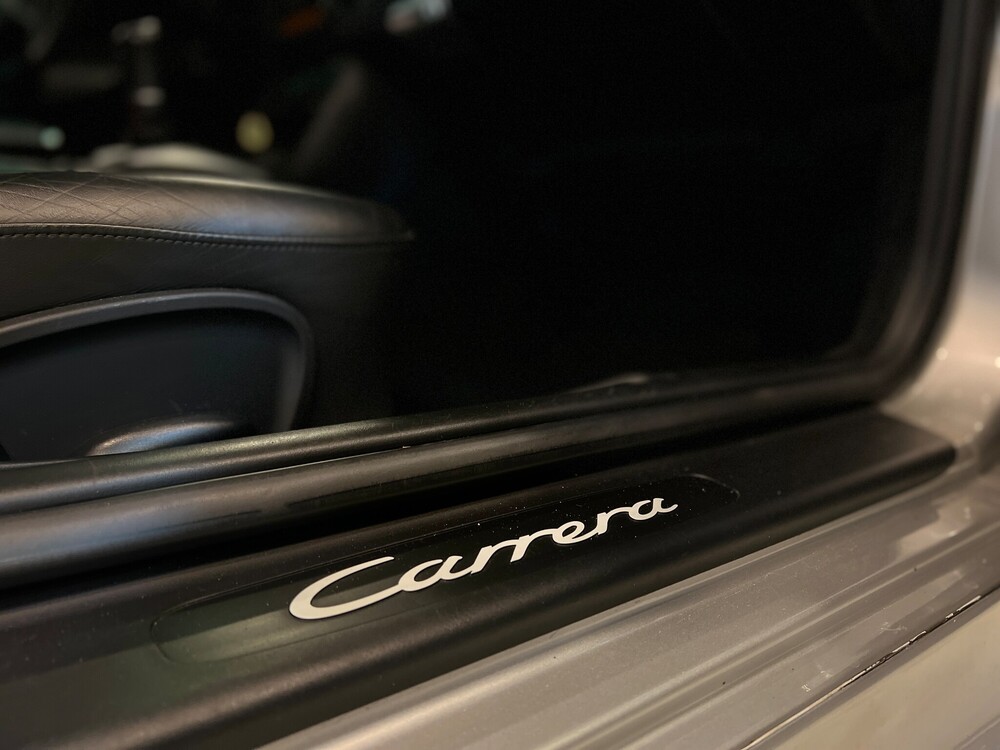 Porsche 911 3.6 Carrera 996 Coupé MK2 320 PS 2002 GT3 -MANUAL-ORG-NL, 67-JB-GK.