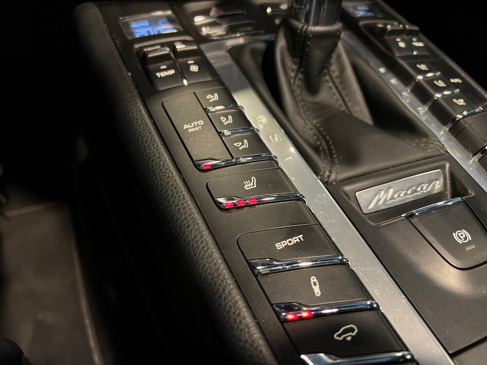 Porsche Macan S3.0 V6 354hp 2019, N-204-DD.