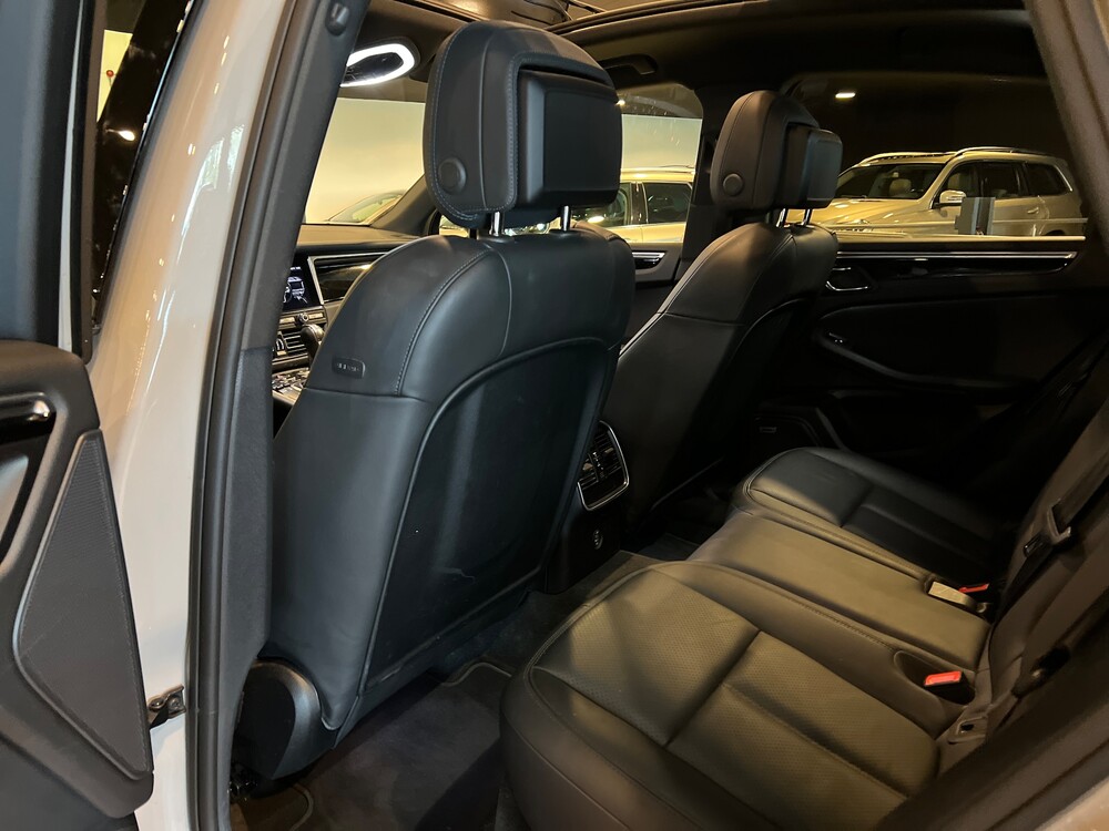 Porsche Macan S3.0 V6 354hp 2019, N-204-DD.