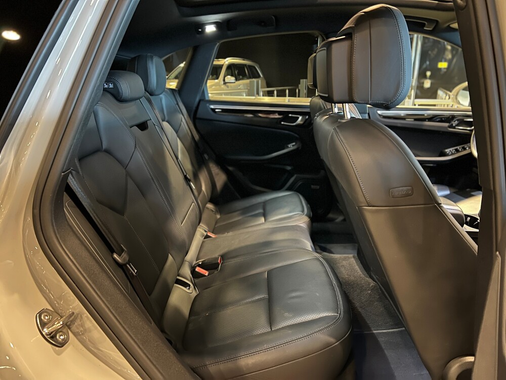 Porsche Macan S3.0 V6 354hp 2019, N-204-DD.