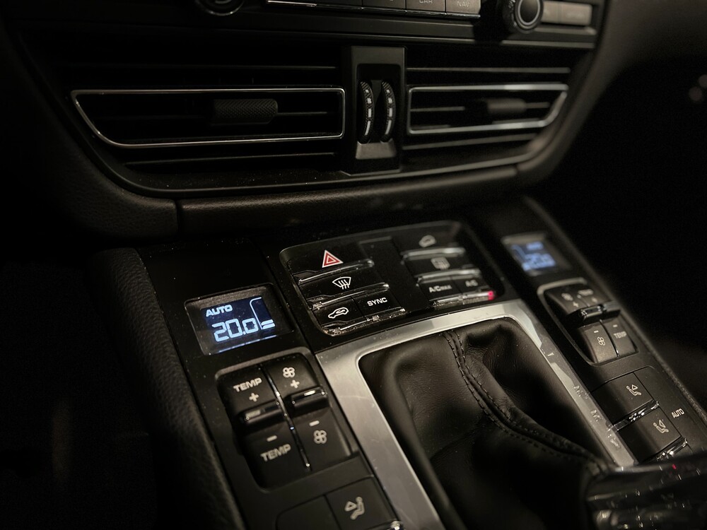 Porsche Macan S3.0 V6 354hp 2019, N-204-DD.