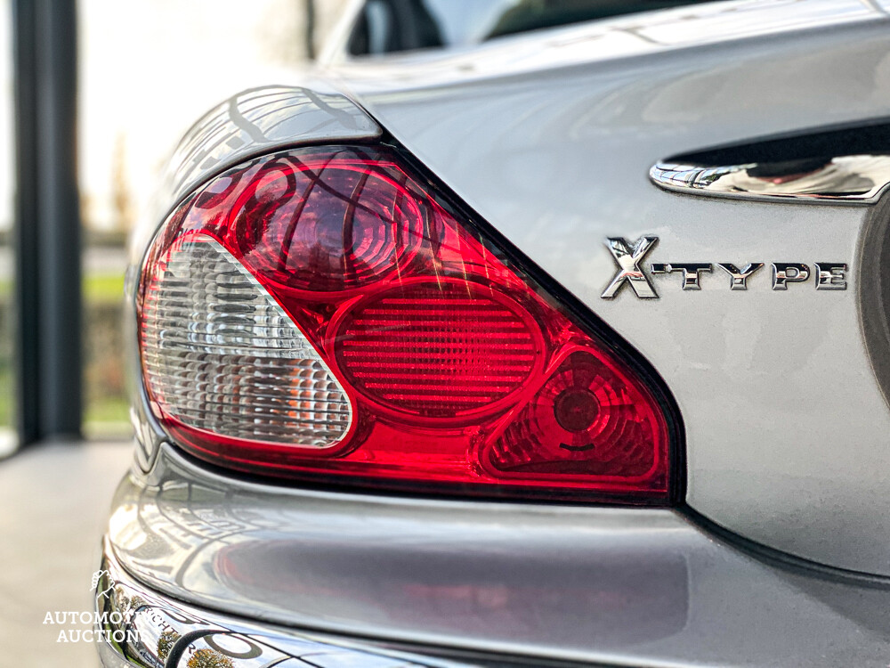 Jaguar X-Typ 2.0 V6 Executive 156PS 2003 -Org. NL-, 22-LZ-TK.