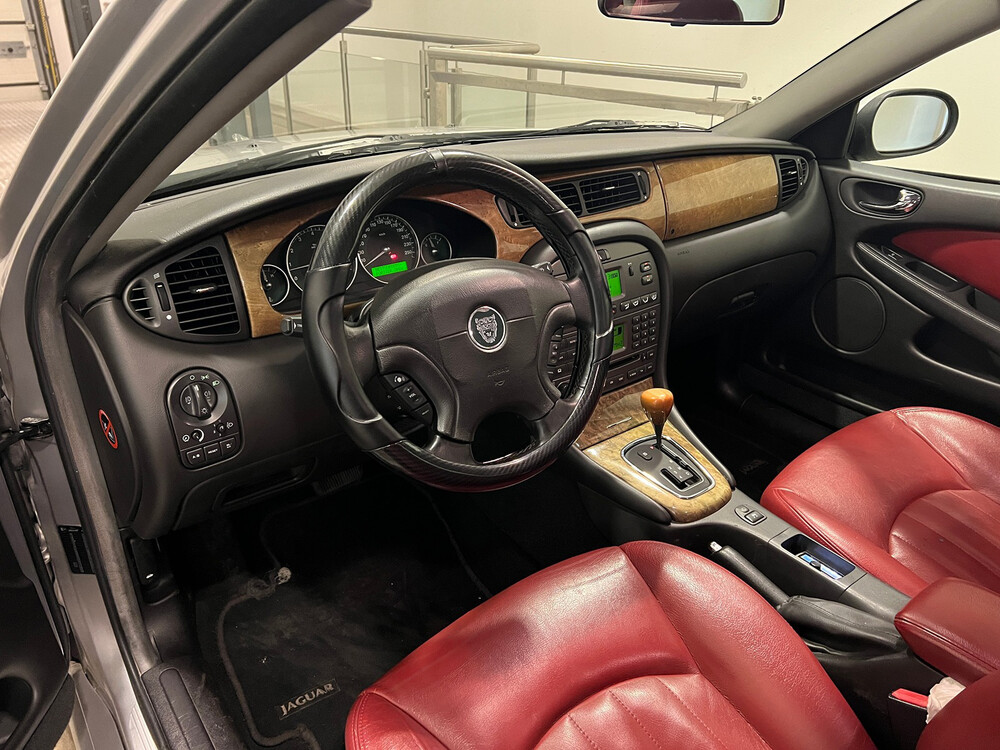 Jaguar X-Typ 2.0 V6 Executive 156PS 2003 -Org. NL-, 22-LZ-TK.