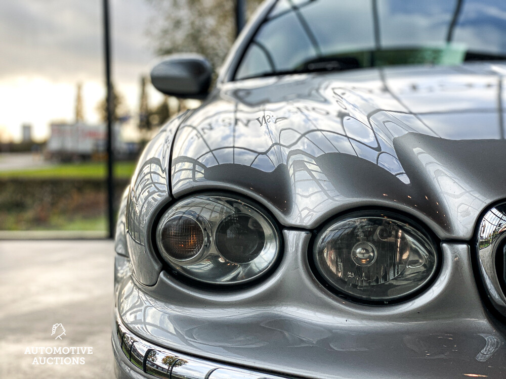 Jaguar X-Typ 2.0 V6 Executive 156PS 2003 -Org. NL-, 22-LZ-TK.