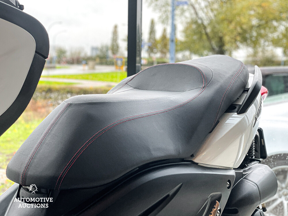 Yamaha YP 250R X-Max 2010 Motorroller, MZ-DR-64.