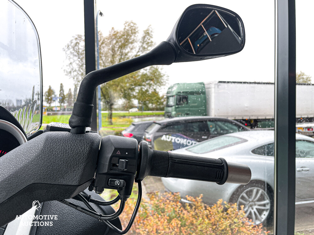 Yamaha YP 250R X-Max 2010 Motorroller, MZ-DR-64.