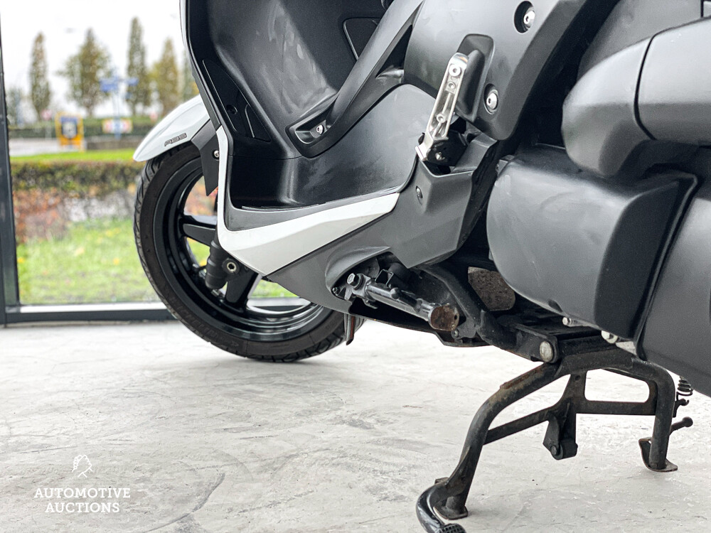 Yamaha YP 250R X-Max 2010 Motorroller, MZ-DR-64.