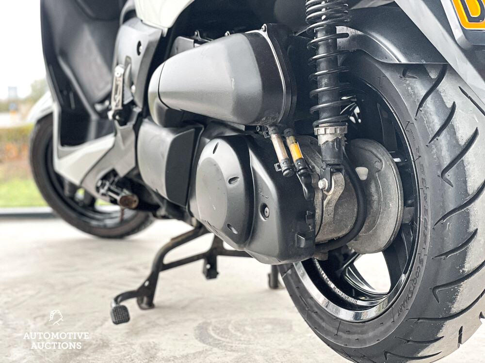 Yamaha YP 250R X-Max 2010 Motorroller, MZ-DR-64.